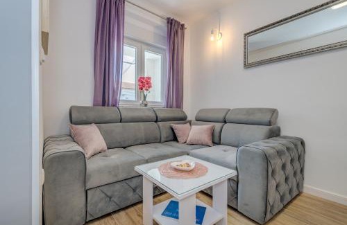 Kastel Kambelovac Apartment | Da Da