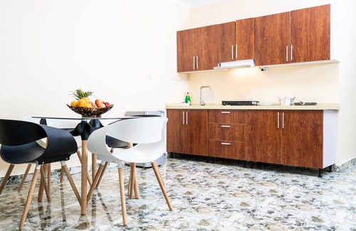 Kirkos Hotel | Dabi Hotel & Apartments