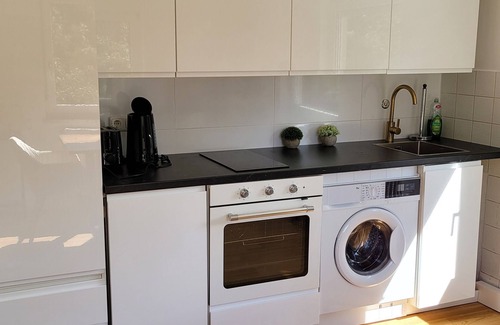 Dachau District Apartment | Dachau. Beautiful central 60m² 2-room city apartment