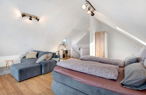 Tegernheim Apartment | Dachstudio am Donau Rad Weg