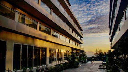 Tanjung Pandan Hotel | Dafam Resort Belitung