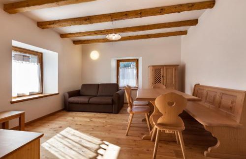 Sutrio Apartment | Dafne Apartments