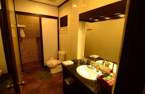 Burgos Resort | Dahilayan Forest Park Resort