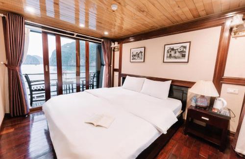 Cat Hai Boat Rental | Daiichi Boutique Cruise