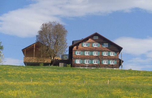 Alberschwende Apartment | Daisies - Holidays on the Wiesenhof Rusch farm