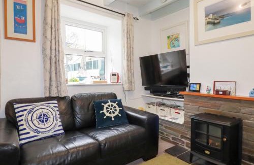 Rose House | Daisy Cottage