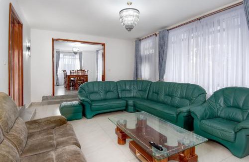 Western Province Villa | Daisy Katani Homes
