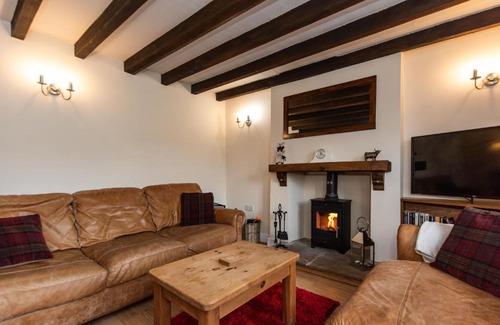 Carsington House | Dale End Cottage, Brassington