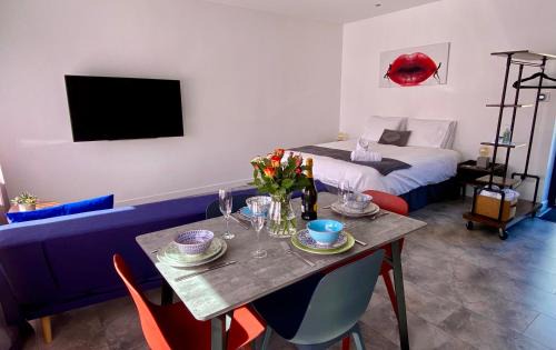 St. Davids Apartment | Dalgety Bay Luxury Studio Apartment