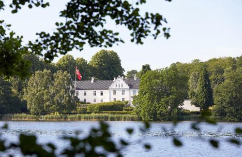 Søndersø Hotel | Dallund Slot