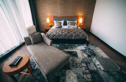 Sverdlov District Hotel | Damas International Hotel