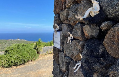 Pantelleria House | Dammuso "La Catalana"