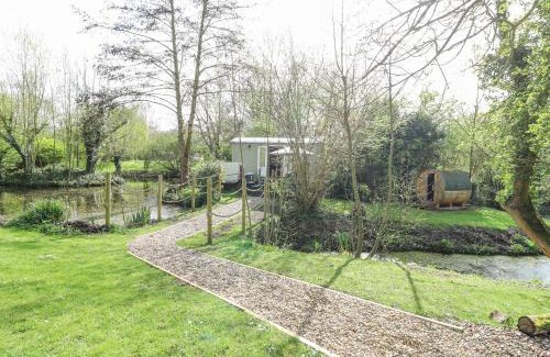 Badwell Ash House | Damsel Shepherds Hut