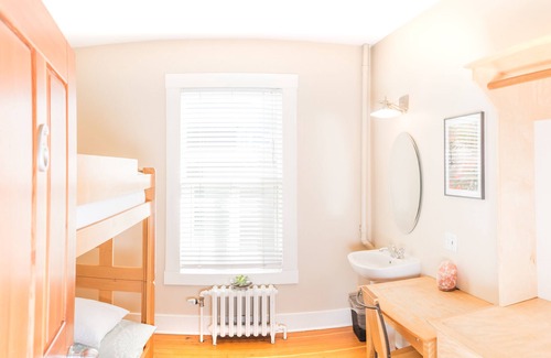 Nelson Hostel | Dancing Bear Inn Hostel