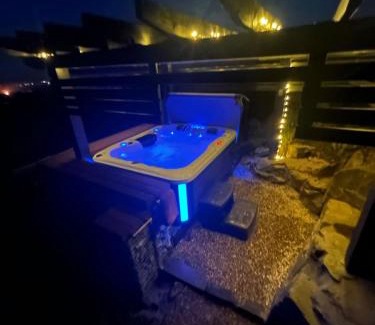 Limavady Cabin | Danu Resort