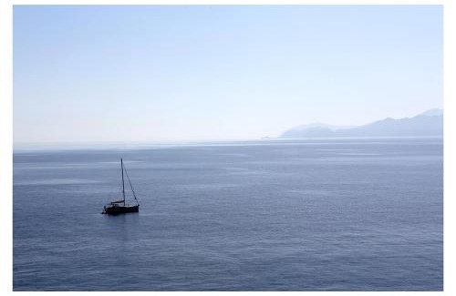Monemvasia House | Daphne superior castle suite