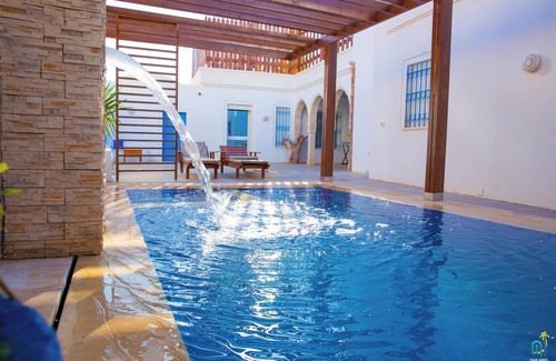 Erriadh House | Dar Amel Djerbahood