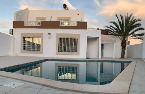 Djerba Midun Villa | Dar Midoun Villa with pool in center city
