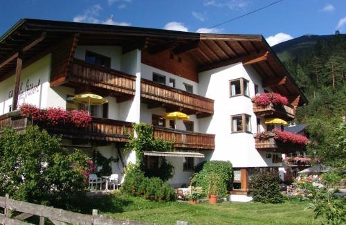 Achenkirch House | Das Landhaus am See