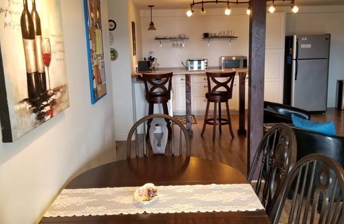 Hermann Bed & Breakfast | Das Zimmer Suite - Himmel Haus Bed & Breakfast