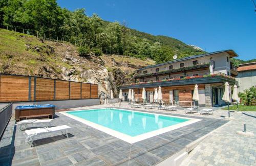 Dascio Apartment | Dascio Silence Ferienwohnung mit Panorama Balkon