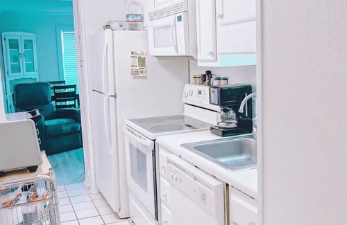 The Dunes Condo | Davis Dunes 2BR Beachfront on Shore Drive w/Stunning Views, Pools & Golf!