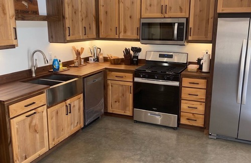 McIntosh County Cabin | Dawson Cottage: Lakefront Stay on Dry Lake, ND – Beach, Sauna, Pontoon & More!