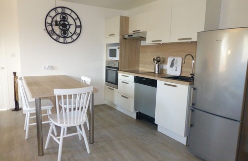 Dax Apartment | "Daxou", a functional and cosy apartment near the center of Dax