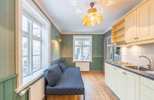 Downtown Apartment | Day Dream Grjotagata 4