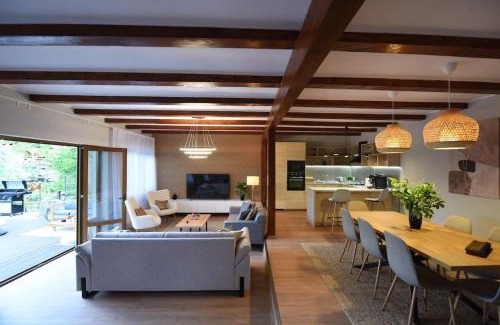 Breaza de Jos House | DAY DREAM HOUSE! Great value for price!