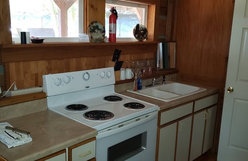 Derby Cabin | Daybreak Cabin located in Derby Indiana