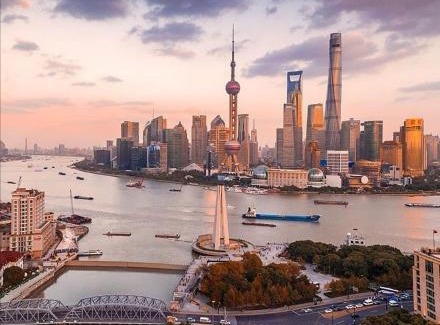 Jing'an Hostel | Dayin Youth Hostel - Old Town & People's Square& Rail Hub -Social Area -Bar -Café -Gym -Free Laundry Luggage Storage -24H Front Desk -English Service