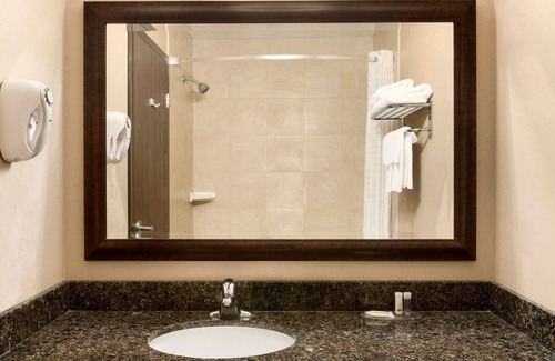 Innisfail Hotel | Days Inn by Wyndham Innisfail