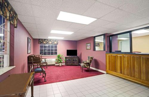 Joelton Hotel | Days Inn by Wyndham Joelton/Nashville