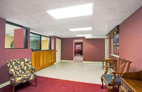 Joelton Hotel | Days Inn by Wyndham Joelton/Nashville