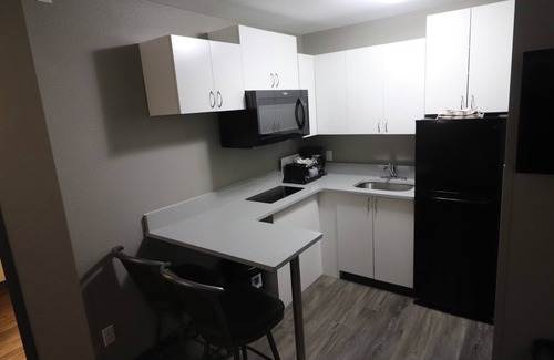 Stony Plain Hotel | Days Inn by Wyndham Stony Plain