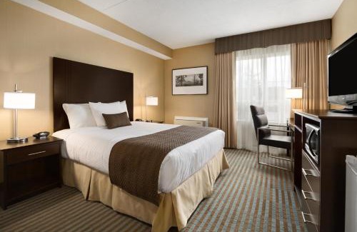 Stouffville Hotel | Days Inn by Wyndham Stouffville