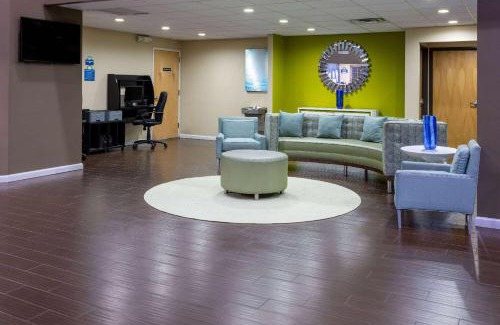 Cherry Hill Hotel | Days Inn & Suites by Wyndham Cherry Hill - Philadelphia