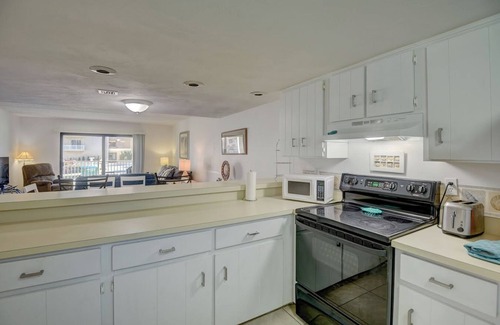 Ocean View Halifax Estates Apartment | Daytona Beach Condo with Beach View and Access!