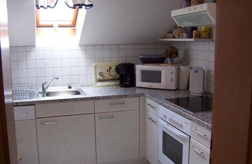 Staffelstein Apartment | 50sqm apartment with separate kitchen, living room ventilation and balcony