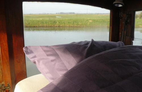 Merkem Boat Rental | De Boot