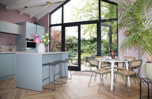 Bergen House | De Bosuil - Two Bedroom Apartment, Sleeps 4
