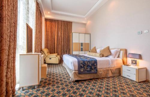 South West Hotel | De Hotel Belwood Near IGI Delhi Airport
