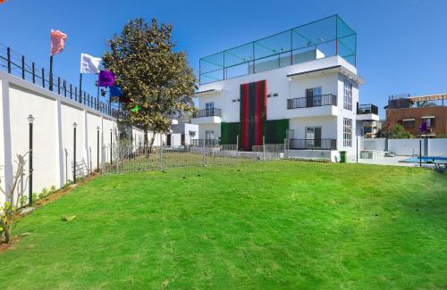 Palghar House | De Leisure Homes