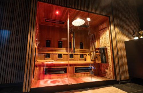 's-Hertogenbosch House | De luxe Bed &Wellness