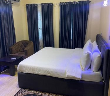 Kwara Hotel | De Ross Hotel & Suite