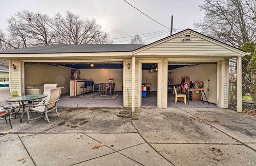 Dearborn Cottage | Dearborn Home w/Games & Furnished Patio