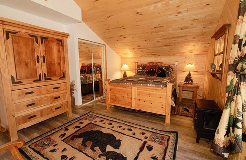 Pahrump House | Death Valley Rustic Stone Cabin*Fireplace*Pool