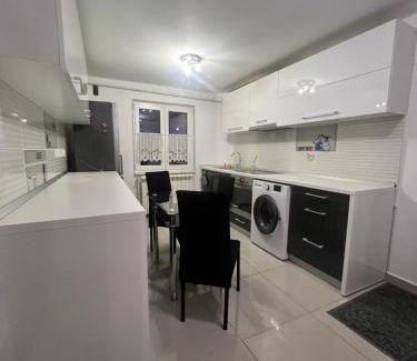 Lugoj Apartment | Debo Apartament