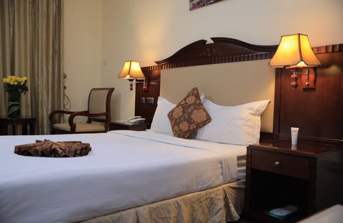 Yeka Hotel | Debredamo Hotel